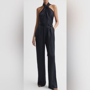 Elegant Black Sleeveless Dress